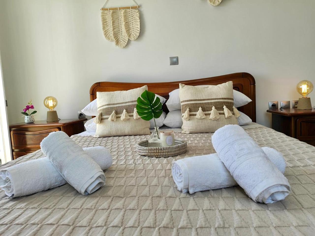 Theasis Apartments Adamantas  Ngoại thất bức ảnh