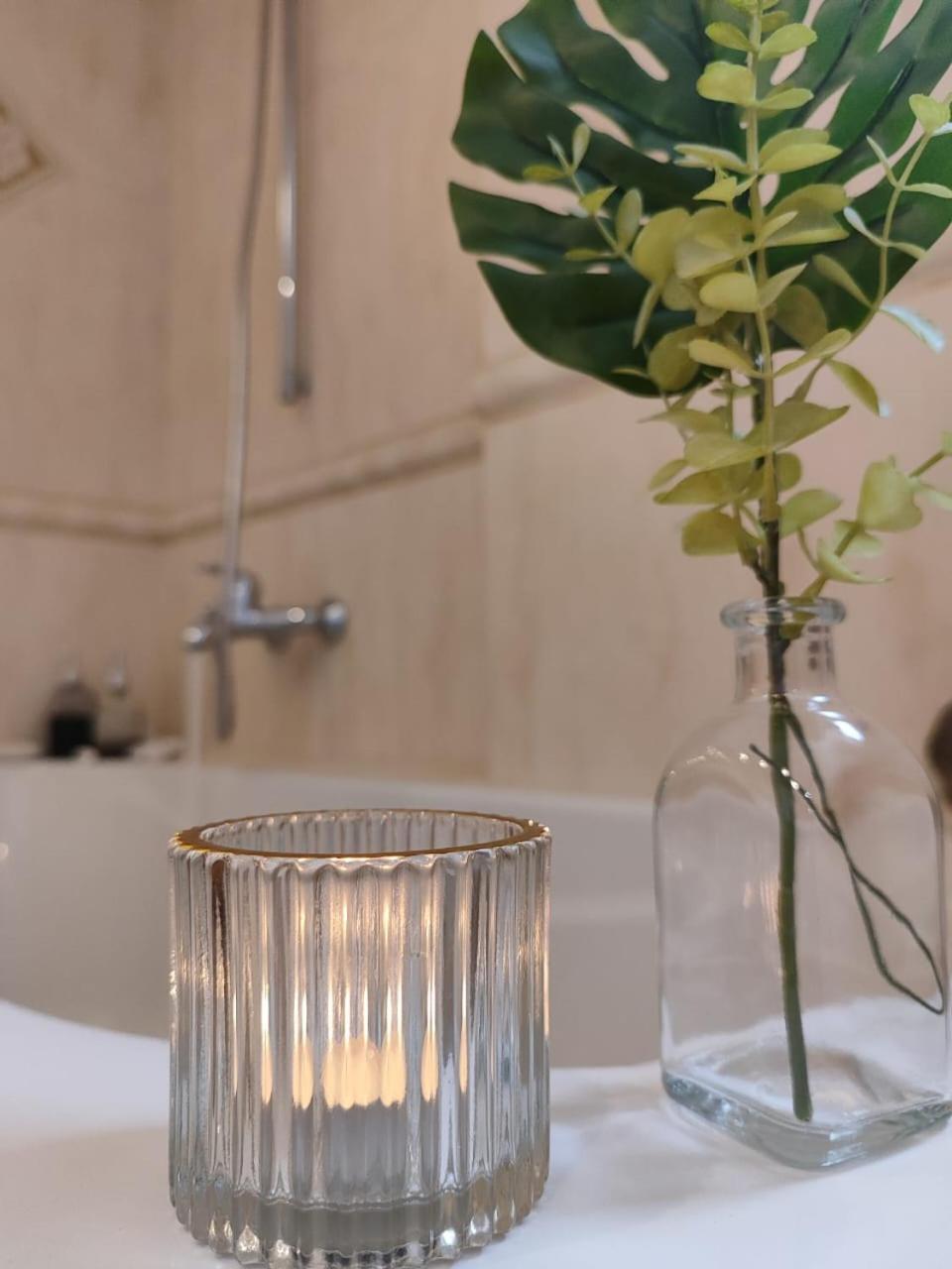 Theasis Apartments Adamantas  Ngoại thất bức ảnh